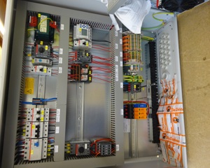 Switch cabinet eggcollection